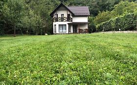 Rest House 6A